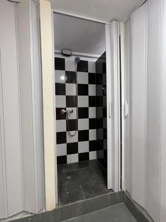 Ommi Hostel Saint Julian's エクステリア 写真