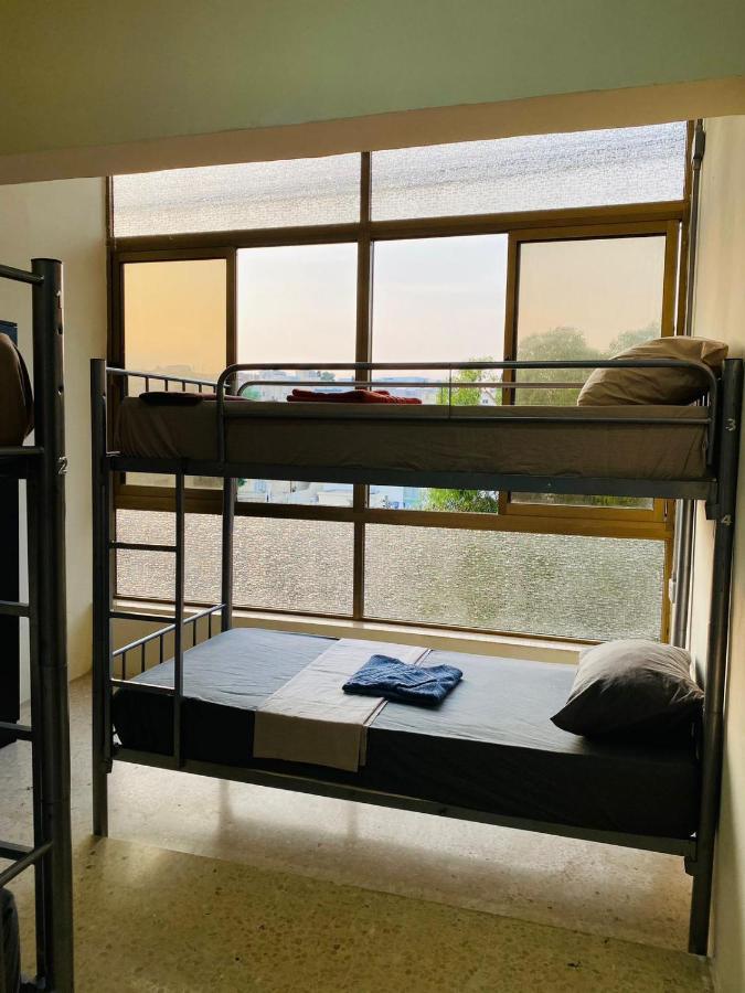 Ommi Hostel Saint Julian's エクステリア 写真